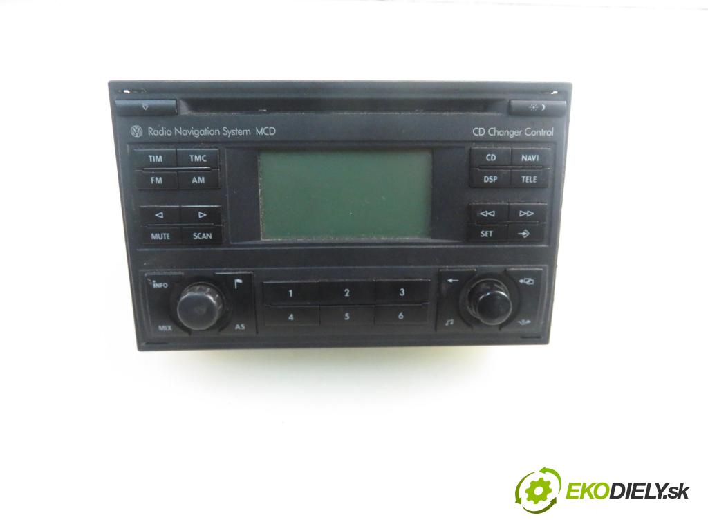 VW POLO (9N_) HB 2001 47,00 1.2 12V 64 - AZQ 1198,00 RADIO CD 6Q0035191