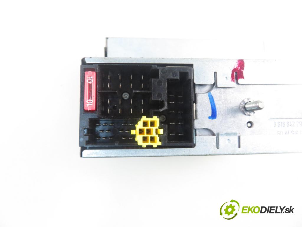 VW POLO (9N_) HB 2001 47,00 1.2 12V 64 - AZQ 1198,00 RADIO CD 6Q0035191
