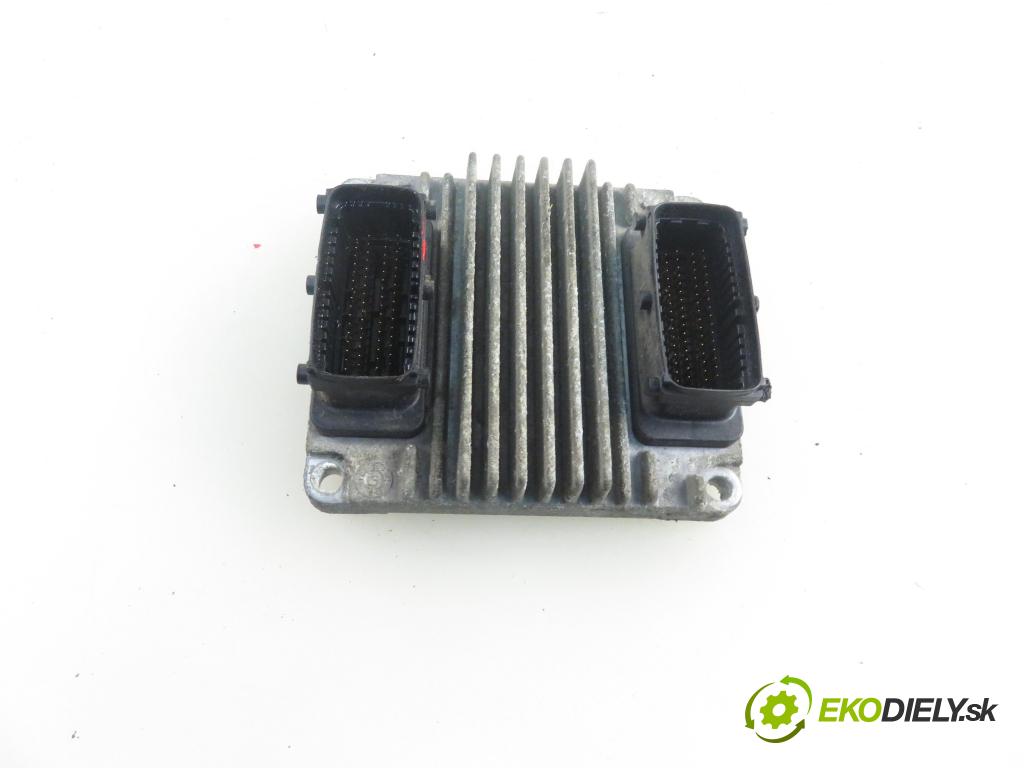 OPEL ASTRA G liftback (T98) HB 2001 62,00 1.6 8V - Z 16 SE 1598,00 Riadiaca jednotka Motor 09353509