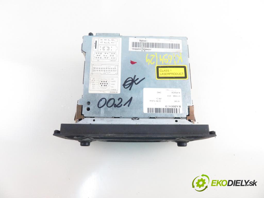 AUDI A4 (8E2, B6) SEDAN 2002 96,00 1.9 TDI PD 130 1896,00 RADIO CD 8E0035192B