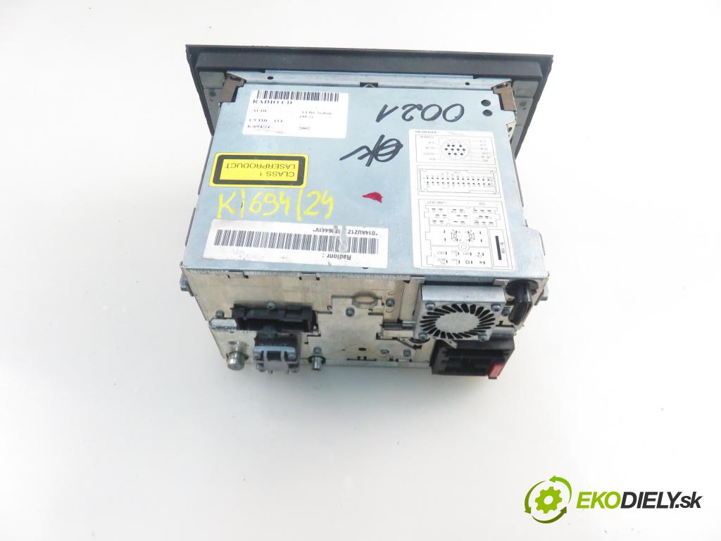 AUDI A4 (8E2, B6) SEDAN 2002 96,00 1.9 TDI PD 130 1896,00 RADIO CD 8E0035192B