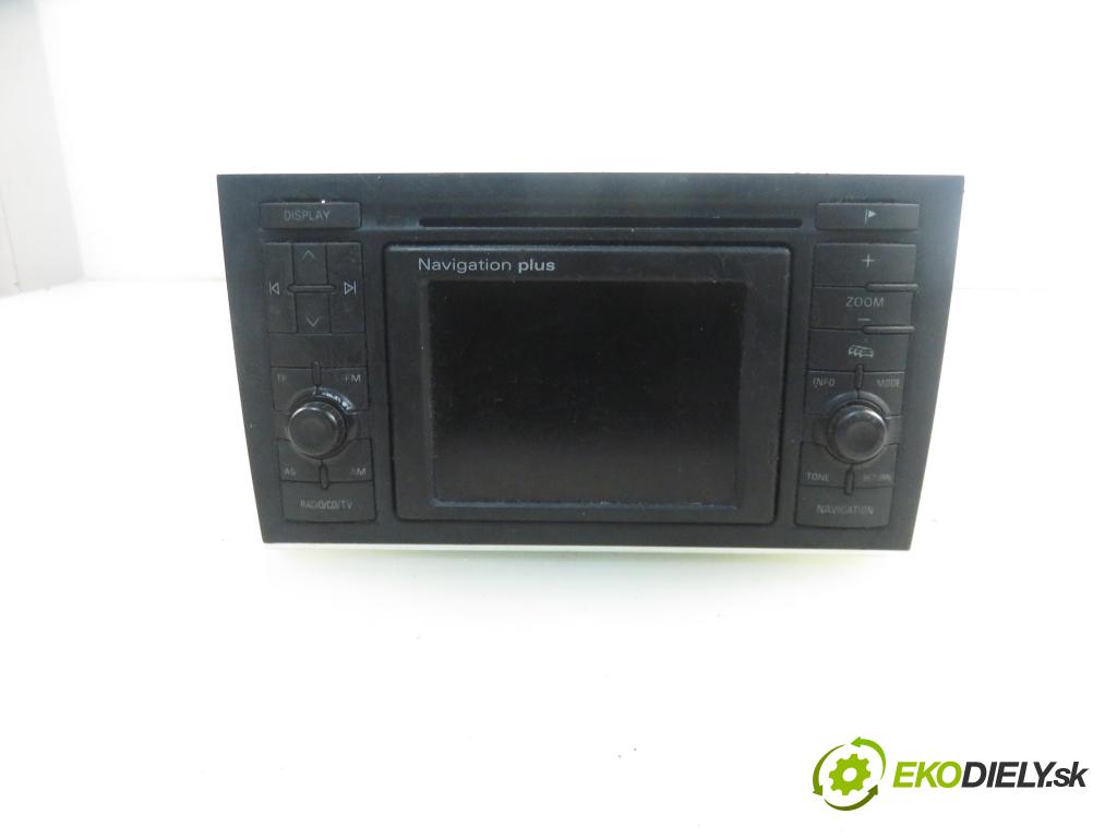 AUDI A4 (8E2, B6) SEDAN 2002 96,00 1.9 TDI PD 130 1896,00 RADIO CD 8E0035192B