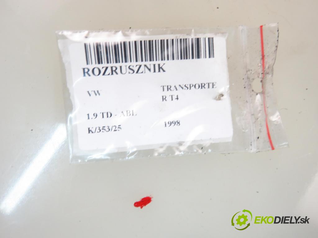 VW TRANSPORTER IV Skrzynia (70XA) FURGON 1998 50,00 1.9 TD 68 - ABL 1896,00 Štartér  (Štartér)
