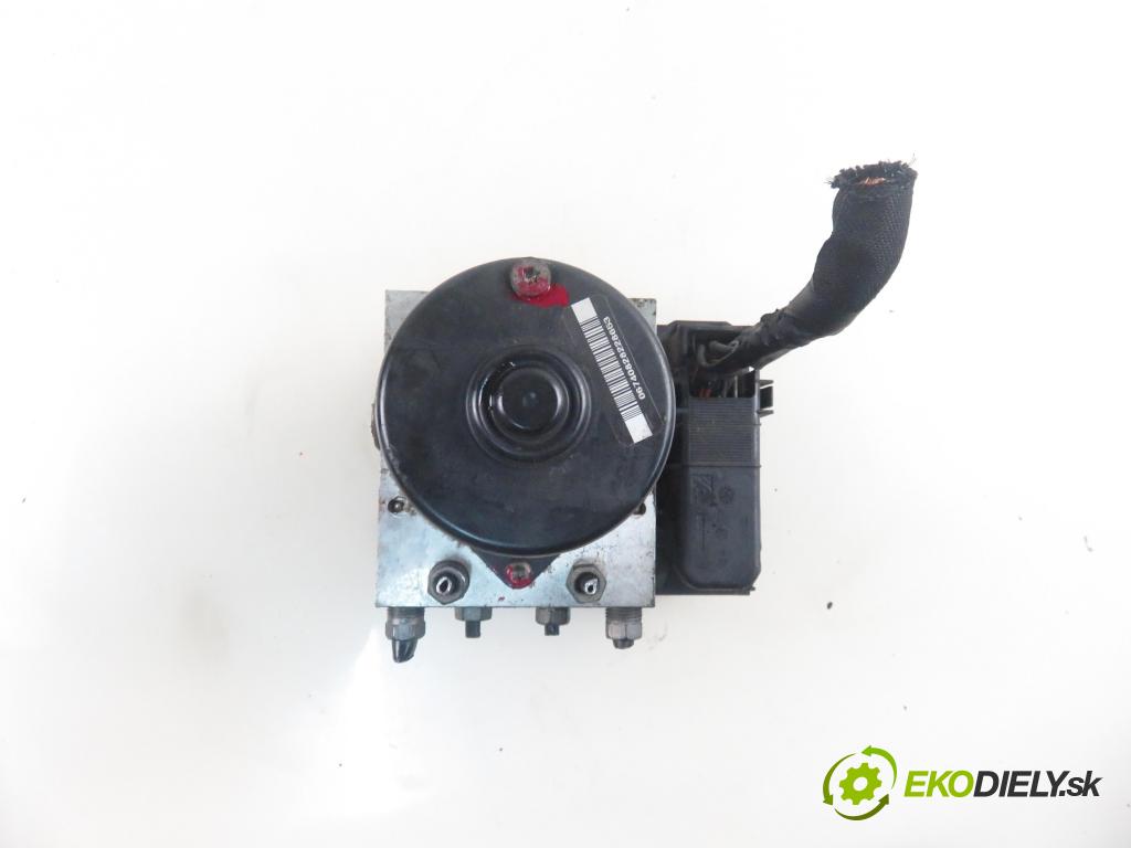 FORD FOCUS II Turnier (DA_, FFS, DS) KOMBI 2005 80,00 1.6 TDCi 109 - G8DE 1560,00 Pumpa ABS 10096001193 ; 3M512C405HB ; 10020602164 (Pumpa ABS)