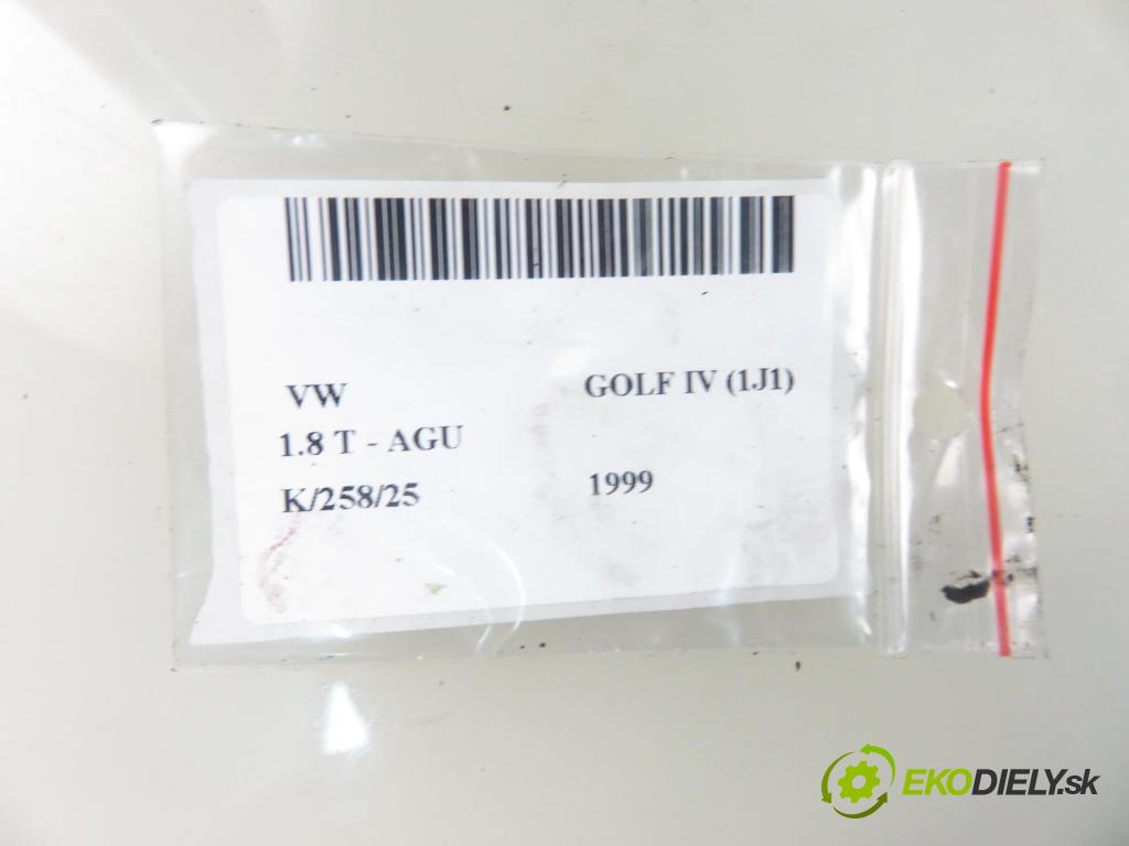 VW GOLF IV (1J1) HB 1999 110,00 1.8 T - AGU 1781,00 váha vzduchu vzduchu 037906461CX ; 037906461C ; 0280217117