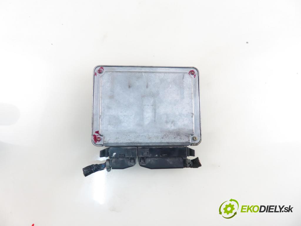 VW GOLF IV (1J1) HB 1999 110,00 1.8 T - AGU 1781,00 Riadiaca jednotka Motor 06A906018R ; 0261204673