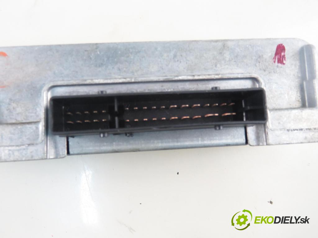 AUDI A6 Avant (4F5, C6) KOMBI 2007 165,00 3.0 TDI quattro - BMK 2967,00 Zosilňovač 4F0910223K ; 4F0035223L (Zosilňovač)