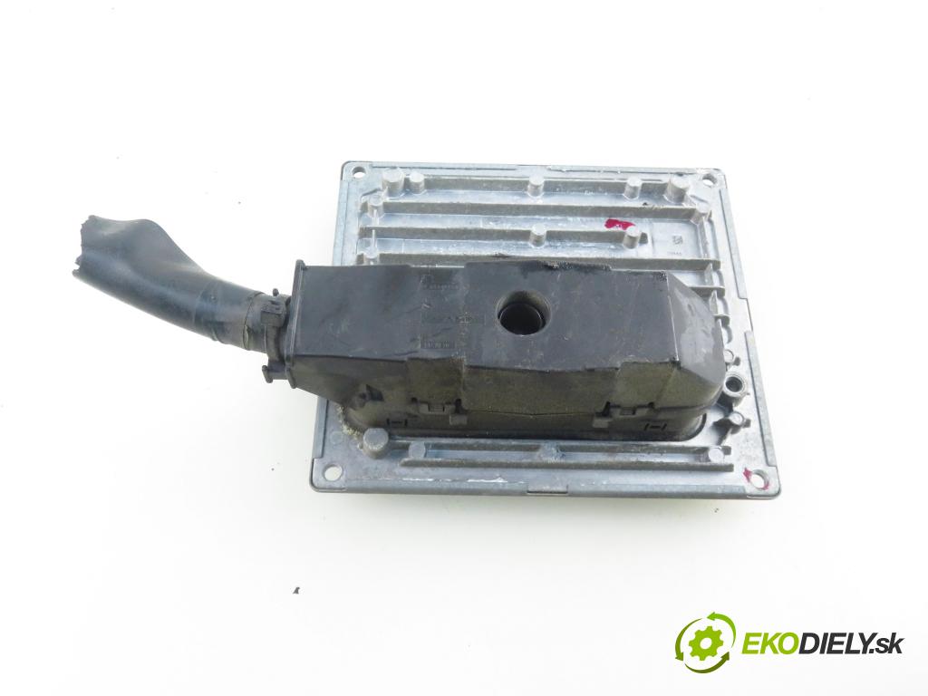 FORD FOCUS II Turnier (DA_, FFS, DS) KOMBI 2004 74,00 1.6 - HWDA 1596,00 Riadiaca jednotka Motor S118934104B ; 5M5112A650ZB