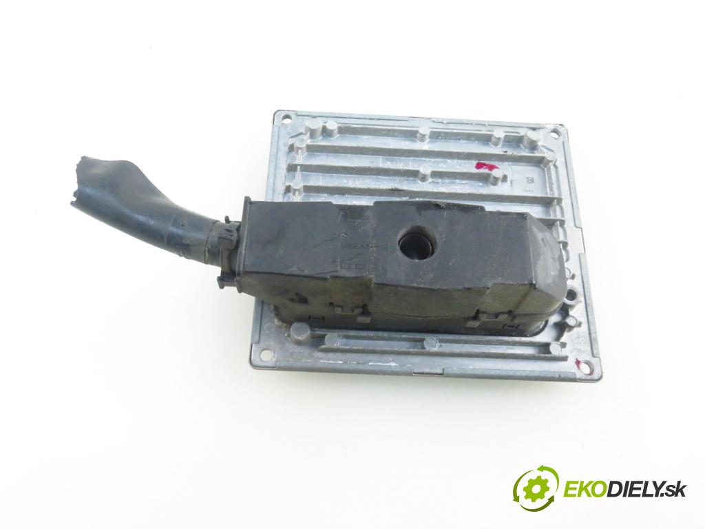 FORD FOCUS II Turnier (DA_, FFS, DS) KOMBI 2004 74,00 1.6 - HWDA 1596,00 Riadiaca jednotka Motor S118934104B ; 5M5112A650ZB