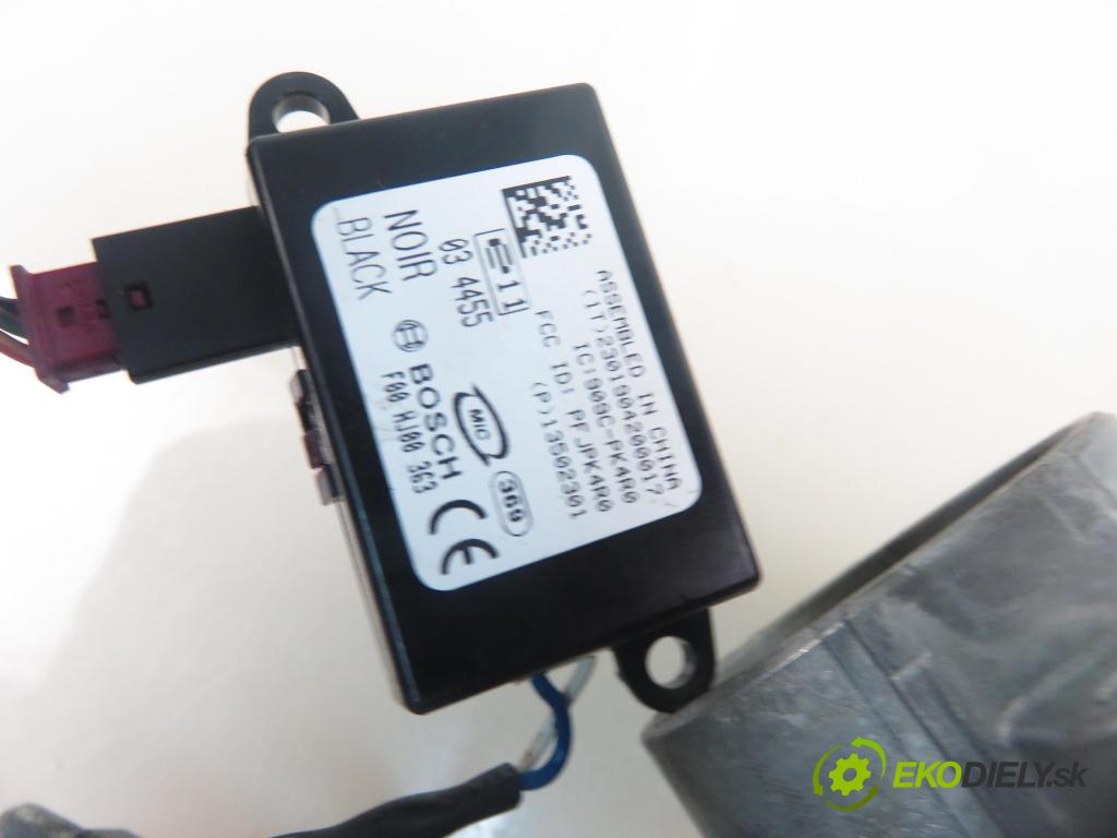 OPEL INSIGNIA A Sports Tourer (G09) KOMBI 2009 96,00 2.0 CDTI (35) - A 20 DTJ 1956,00 spinačka 13243376 (Spínacia skrinka)