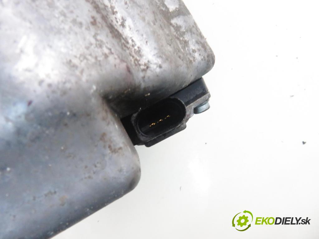 VW GOLF IV (1J1) HB 2000 77,00 1.6 16V - AUS 1598,00 Vaňa olejová 030103603Q (Olejová vaňa)