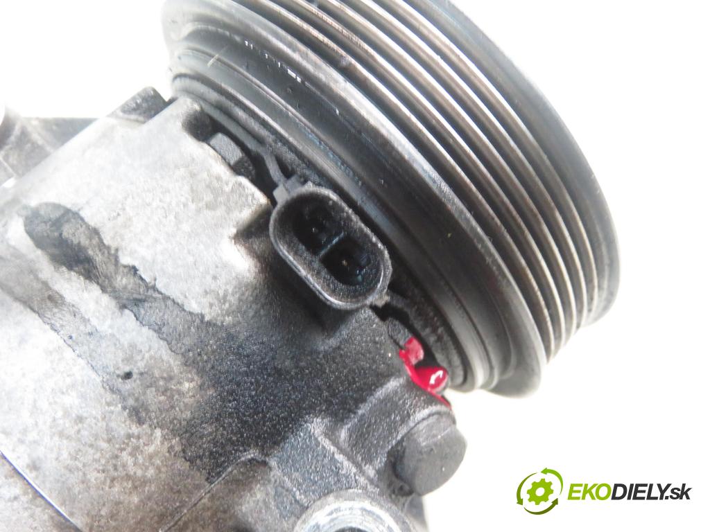 RENAULT MEGANE II (BM0/1_, CM0/1_) HB 2003 60,00 1.5 dCi 82 - K9K 722 1461,00 KOMPRESOR: klimatizácie 8200050141 ; 01139026 (Kompresor klimatizácie)