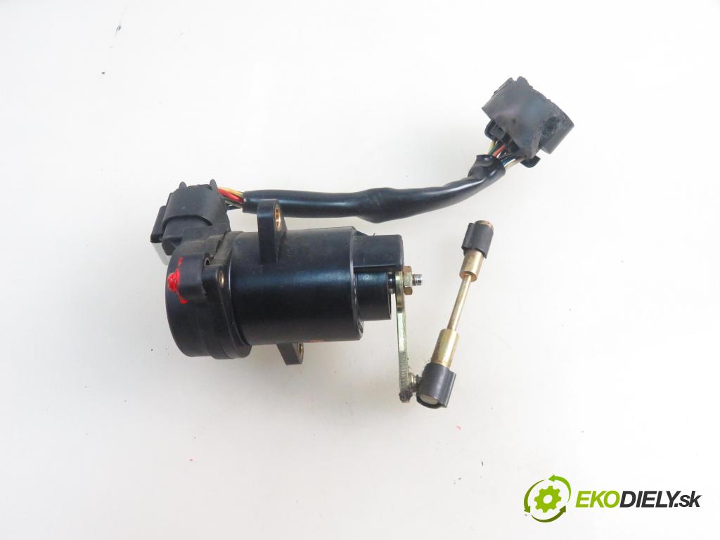 LANCIA LYBRA (839_) SEDAN 2002 96,00 1.8 16V (839AXB1A, 839AXG1A) - 839 A7.000 1747,00 Potenciometer plynu 46750422 (Pedál)