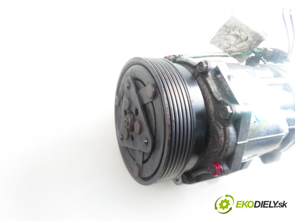 VW GOLF IV (1J1) HB 1999 66,00 1.9 TDI 90 - ALH 1896,00 KOMPRESOR: klimatizácie 1J0820803A (Kompresor klimatizácie)