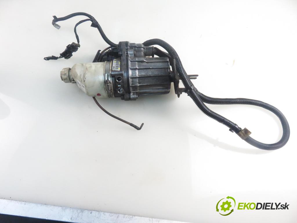 OPEL ASTRA H Kombi (A04) KOMBI 2007 74,00 1.9 CDTI - Z 19 DTL 1910,00 Pumpa servočerpadlo 13192897 ; 7625955136