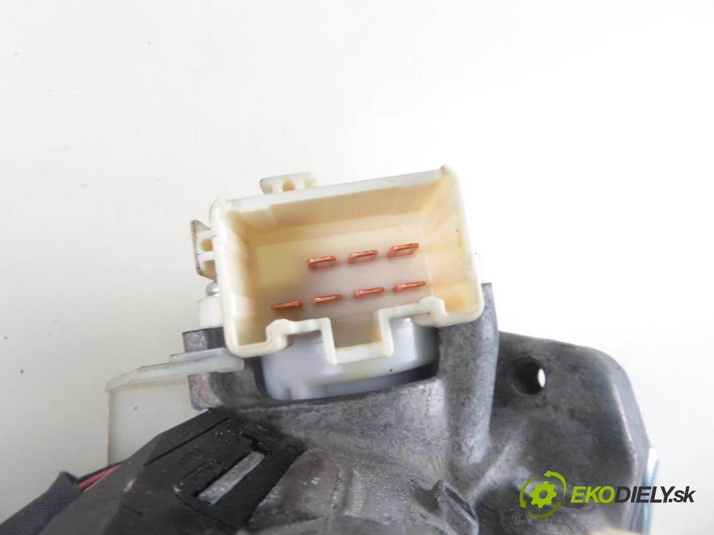 TOYOTA AURIS (_E15_) HB 2008 71,00 1.4 (ZZE150_) 97 - 4ZZ-FE 1398,00 spinačka N0502638 ; N0502639 (Spínacia skrinka)