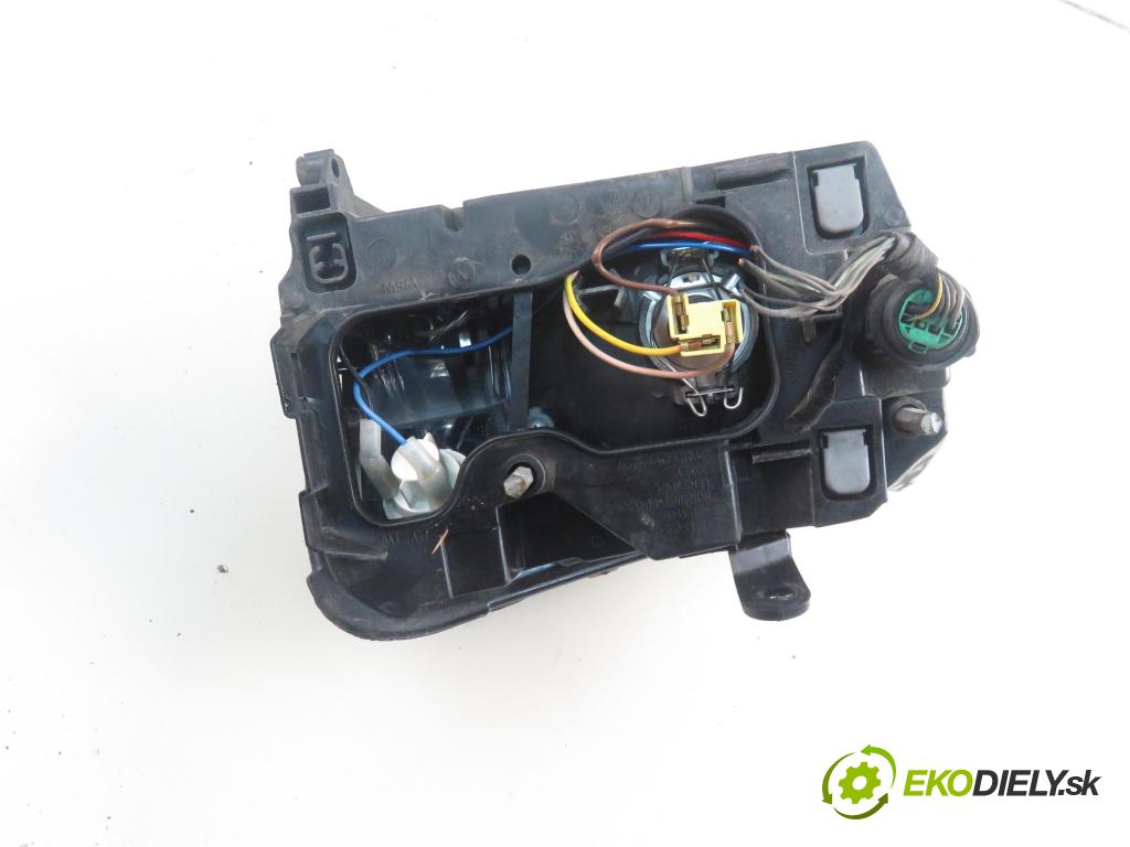 FIAT PANDA (169_) HB 2004 40,00 1.1 54 - 187 A1.000 1108,00 světlo PP 