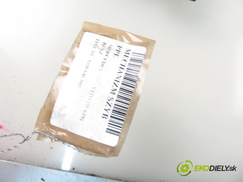 MERCEDES-BENZ VITO Autobus (W639) BUS 2005 110,00 115 CDI 150 - OM 646.982 2148,00 mechanismus oken PPE 0130821940