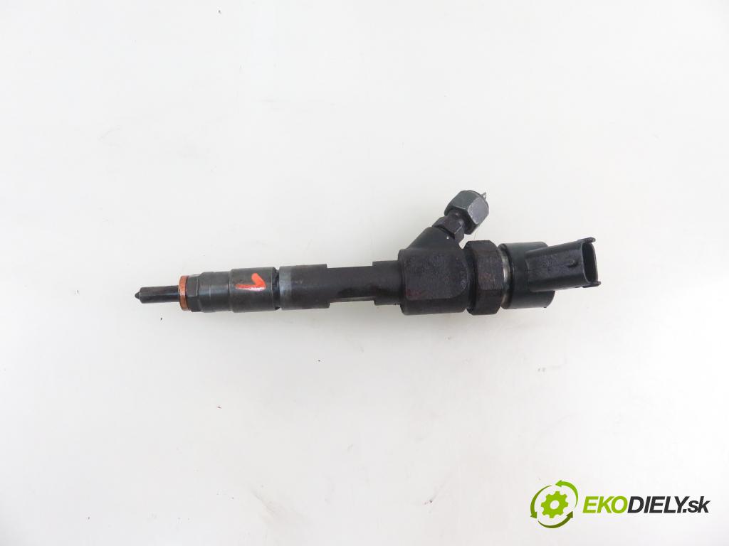 MITSUBISHI SPACE STAR nadwozie wielkoprzestrzenne (MPV) (DG_A) MINIVAN 2003 75,00 1.9 DI-D 102 - F9Q1 1870,00 vstrekovač 8200238528 ; 0445110146 (Vstrekovač paliva)