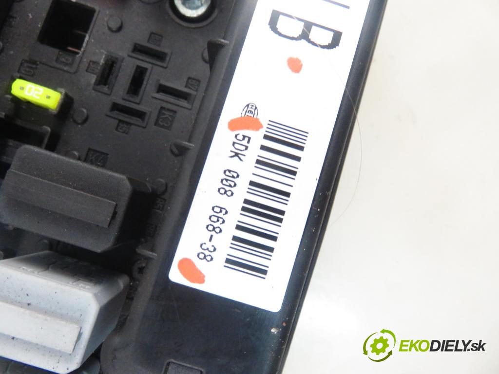 OPEL ZAFIRA B (A05) MINIVAN 2005 88,00 1.9 CDTI 8V 120 - Z 19 DT 1910,00 MODUL BSI 13206754HB ; 5DK00866838