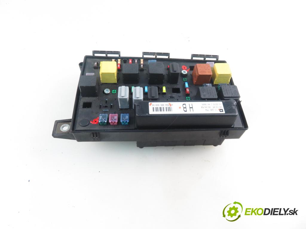 OPEL ZAFIRA B (A05) MINIVAN 2005 88,00 1.9 CDTI 8V 120 - Z 19 DT 1910,00 MODUL BSI 13206754HB ; 5DK00866838