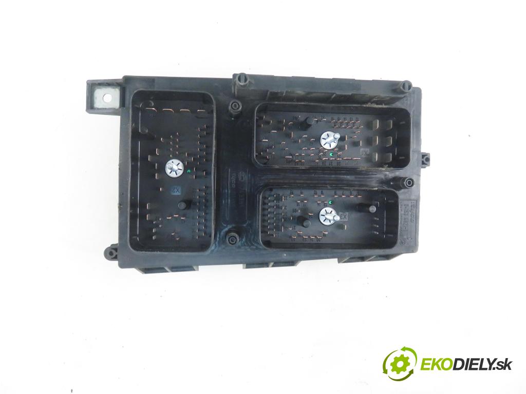 OPEL ZAFIRA B (A05) MINIVAN 2005 88,00 1.9 CDTI 8V 120 - Z 19 DT 1910,00 MODUL BSI 13206754HB ; 5DK00866838