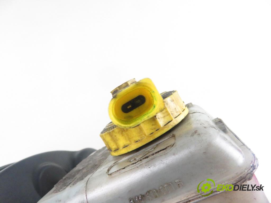 VW GOLF IV Variant (1J5) KOMBI 2001 66,00 1.9 TDI 90 - ALH 1896,00 Posilovač 1J1614105Q ; 03786206034 (Servočerpadlo, pumpa riadenia)