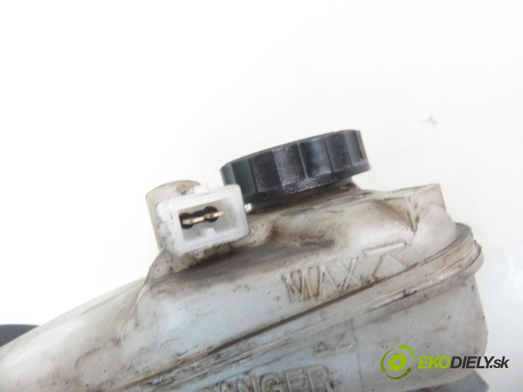 PEUGEOT PARTNER Combispace (5F) KOMBIVAN 2004 80,00 1.6 16V 109 - NFU (TU5JP4) 1587,00 Posilovač 9645232680 ; 0204051027 (Servočerpadlo, pumpa riadenia)