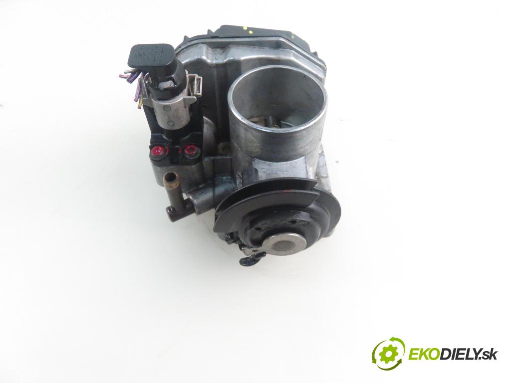 VW GOLF IV (1J1) HB 1999 55,00 1.4 16V - AHW 1390,00 Škrtiaca klapka 030133064F ; 408237130004 (Škrtiaca klapka)