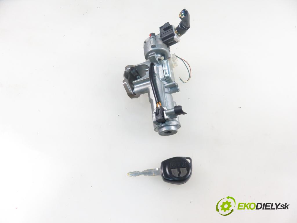 FIAT SEDICI (189_) CROSSOVER 2007 88,00 1.9 D Multijet 120 4x4 - D19AA 1910,00 spinačka  (Spínacia skrinka)