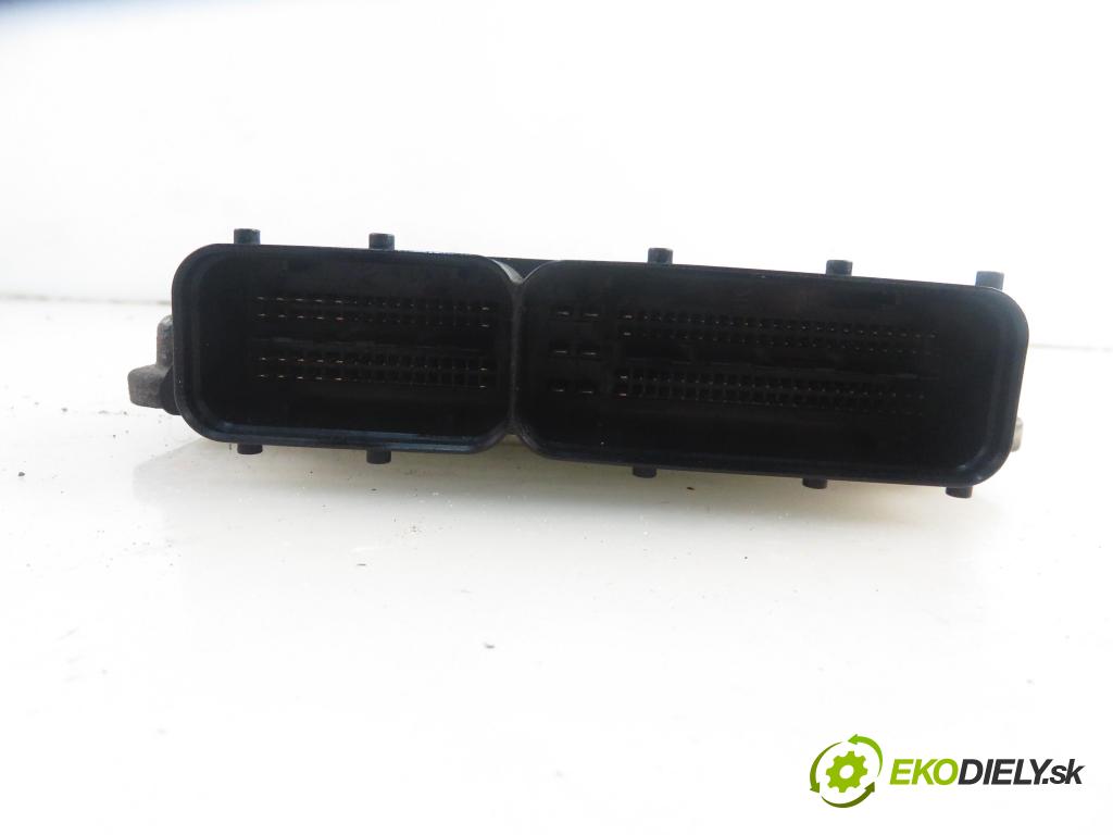 SEAT LEON (1P1) HB 2006 77,00 1.9 TDI - BLS 1896,00 Riadiaca jednotka Motor 03G906021JS ; 0281013624 ; 03G906021AB