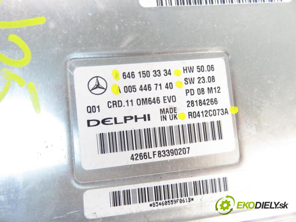 MERCEDES-BENZ KLASA C T-Model (S204) KOMBI 2009 100,00 C 200 CDI (204.207) - OM 646.811 2148,00 Riadiaca jednotka Motor 6461503334 ; 0054467140 ; R0412C073A