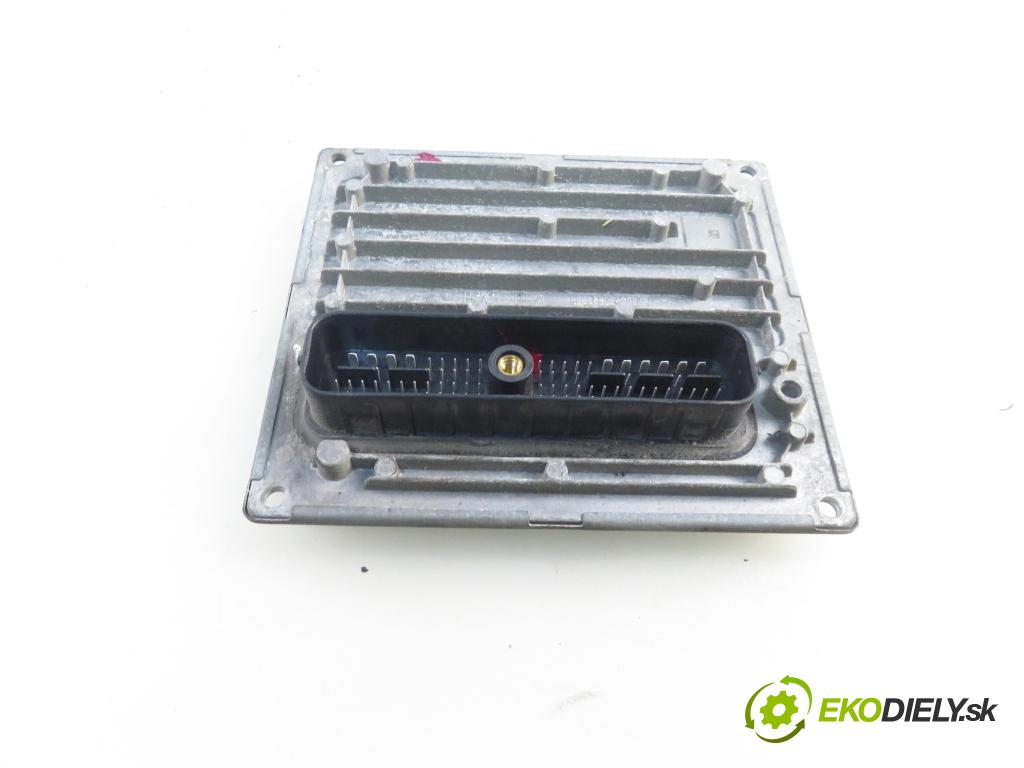 FORD FOCUS II (DA_, HCP) HB 2005 74,00 1.6 - HWDA 1596,00 Riadiaca jednotka Motor 4M5112A650HF ; S118934101F
