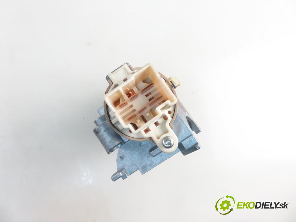 MAZDA CX-7 (ER) SUV 2008 175,00 2.3 MZR DISI Turbo AWD 238 - L3-VDT 2261,00 spinačka X1T26572A (Spínacia skrinka)