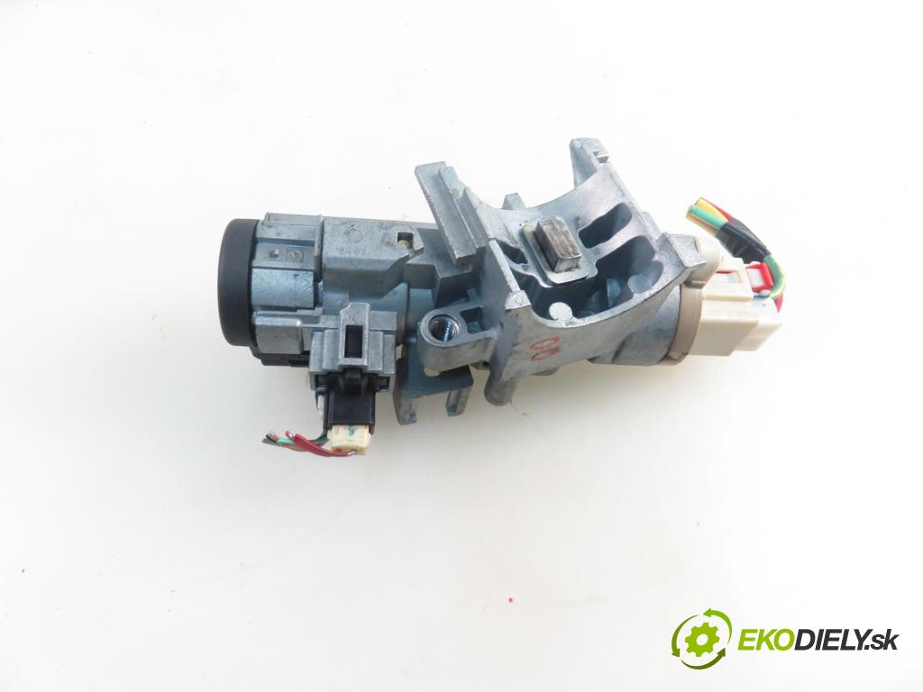 MAZDA CX-7 (ER) SUV 2008 175,00 2.3 MZR DISI Turbo AWD 238 - L3-VDT 2261,00 spinačka X1T26572A (Spínacia skrinka)