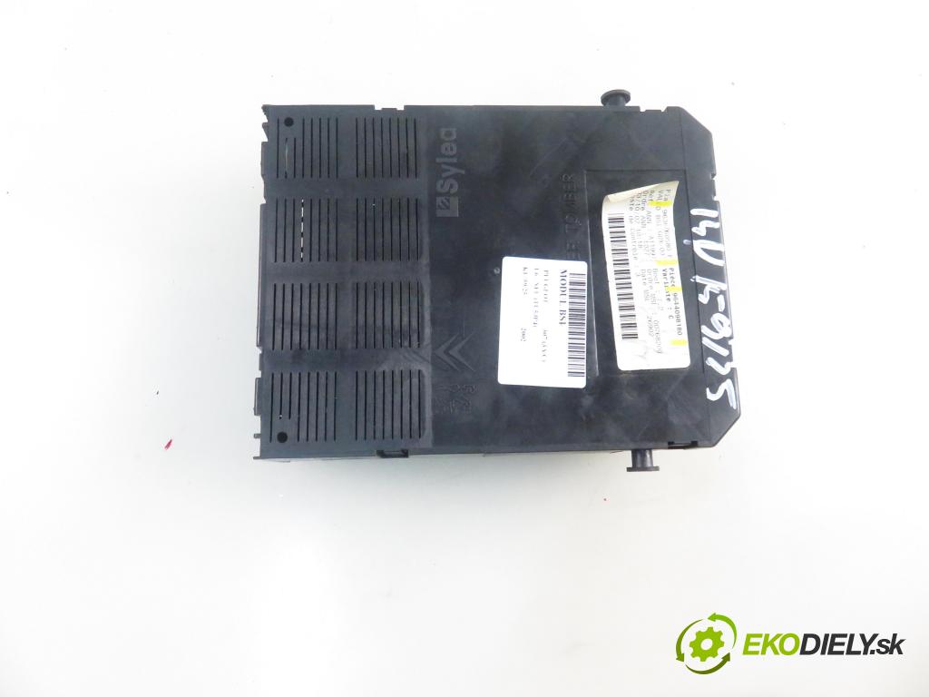 PEUGEOT 307 (3A/C) HB 2002 81,00 1.6 - NFU (TU5JP4) 1587,00 MODUL BSI 9636760580F ; 9644098180
