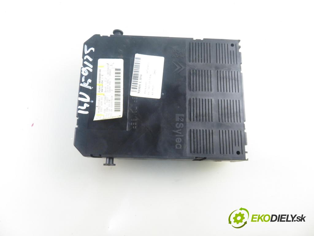 PEUGEOT 307 (3A/C) HB 2002 81,00 1.6 - NFU (TU5JP4) 1587,00 MODUL BSI 9636760580F ; 9644098180