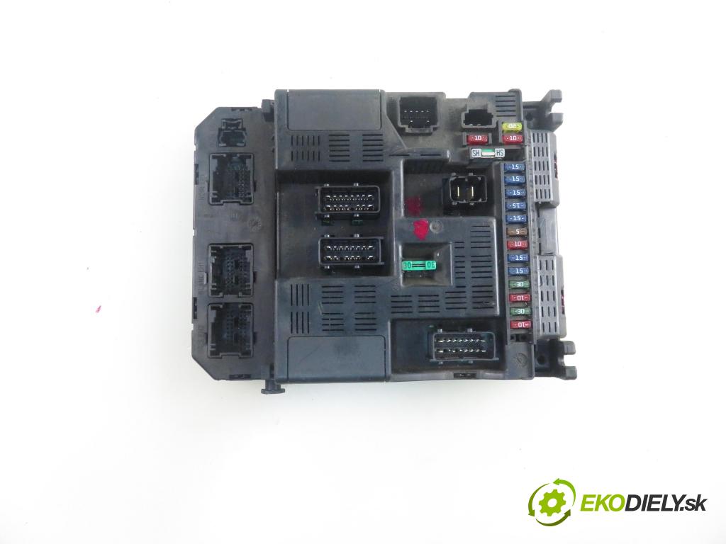 PEUGEOT 307 (3A/C) HB 2002 81,00 1.6 - NFU (TU5JP4) 1587,00 MODUL BSI 9636760580F ; 9644098180