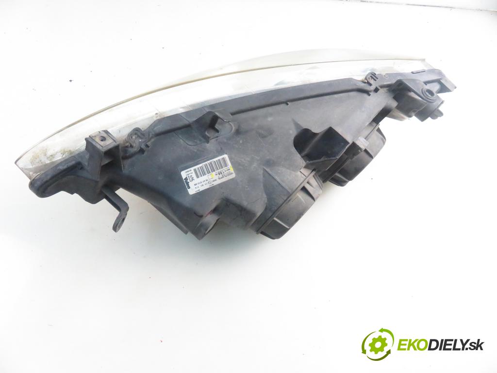 PEUGEOT 307 (3A/C) HB 2002 81,00 1.6 - NFU (TU5JP4) 1587,00 světlo PP 9641615680