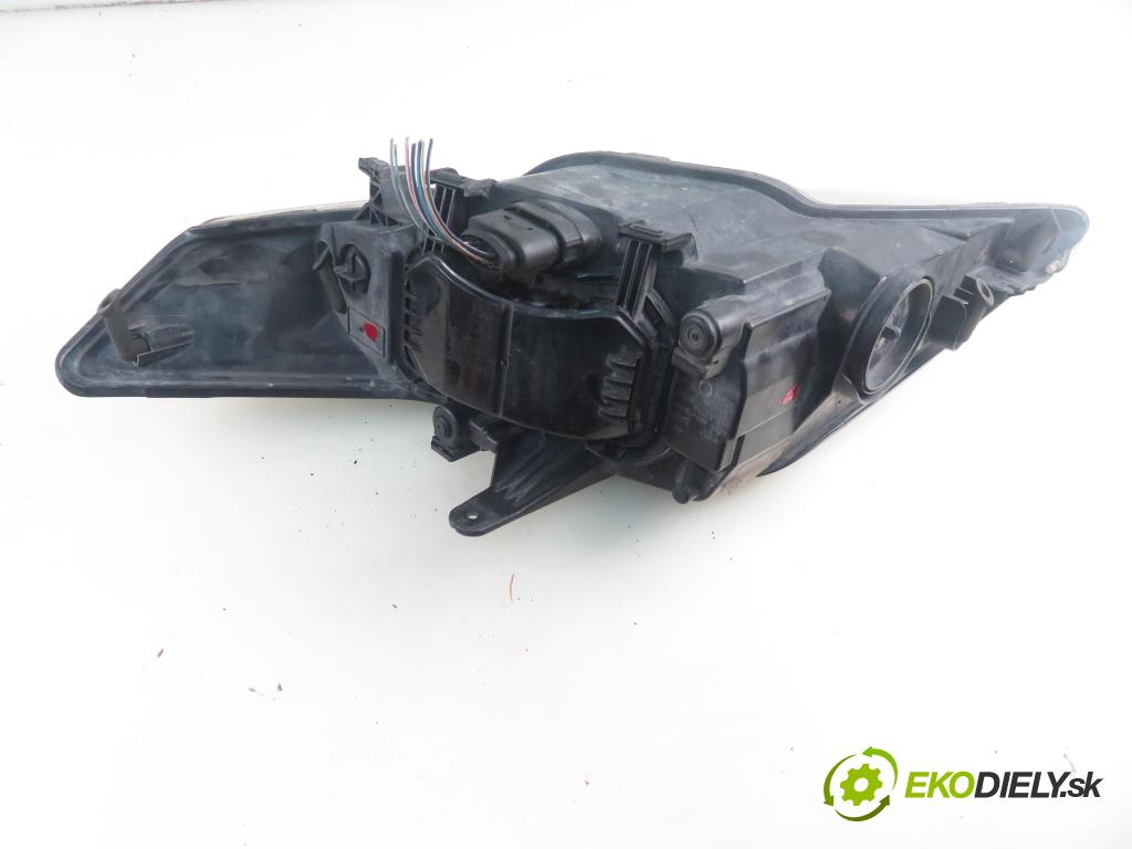 FORD MONDEO IV (BA7) LIFTBACK 2007 92,00 1.8 TDCi - QYBA 1753,00 světlo PP 7S7113W029AG