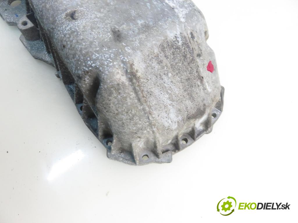 RENAULT CLIO III Grandtour (KR0/1_) KOMBI 2010 76,00 1.2 16V TCE - D4F 786 1149,00 Vaňa olejová 8200587298 (Olejová vaňa)