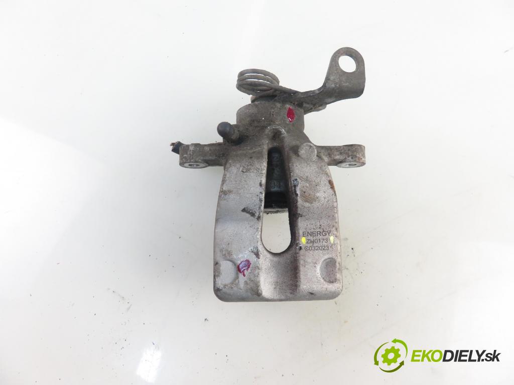 LANCIA LYBRA (839_) SEDAN 2002 96,00 1.8 16V (839AXB1A, 839AXG1A) - 839 A7.000 1747,00 Brzdič strmeň pravé zadné ZH0173