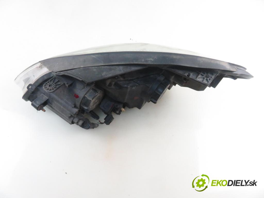 KIA CEE'D liftback (ED) HB 2008 77,00 1.4 1396,00 světlo PP 921021H000