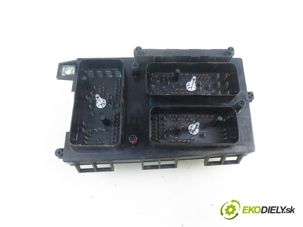 OPEL ZAFIRA B (A05) MINIVAN 2006 103,00 1.8 - Z 18 XER 1796,00 MODUL BSI 13206746 ; 13206746GS ; 5DK00866852