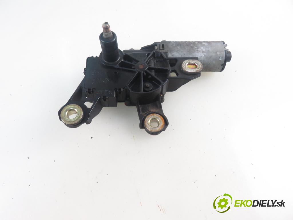 SKODA OCTAVIA I Combi (1U5) KOMBI 2004 81,00 1.9 TDI 110 - ASV 1896,00 motorek stěrače ZADNÍ: 1U9955711