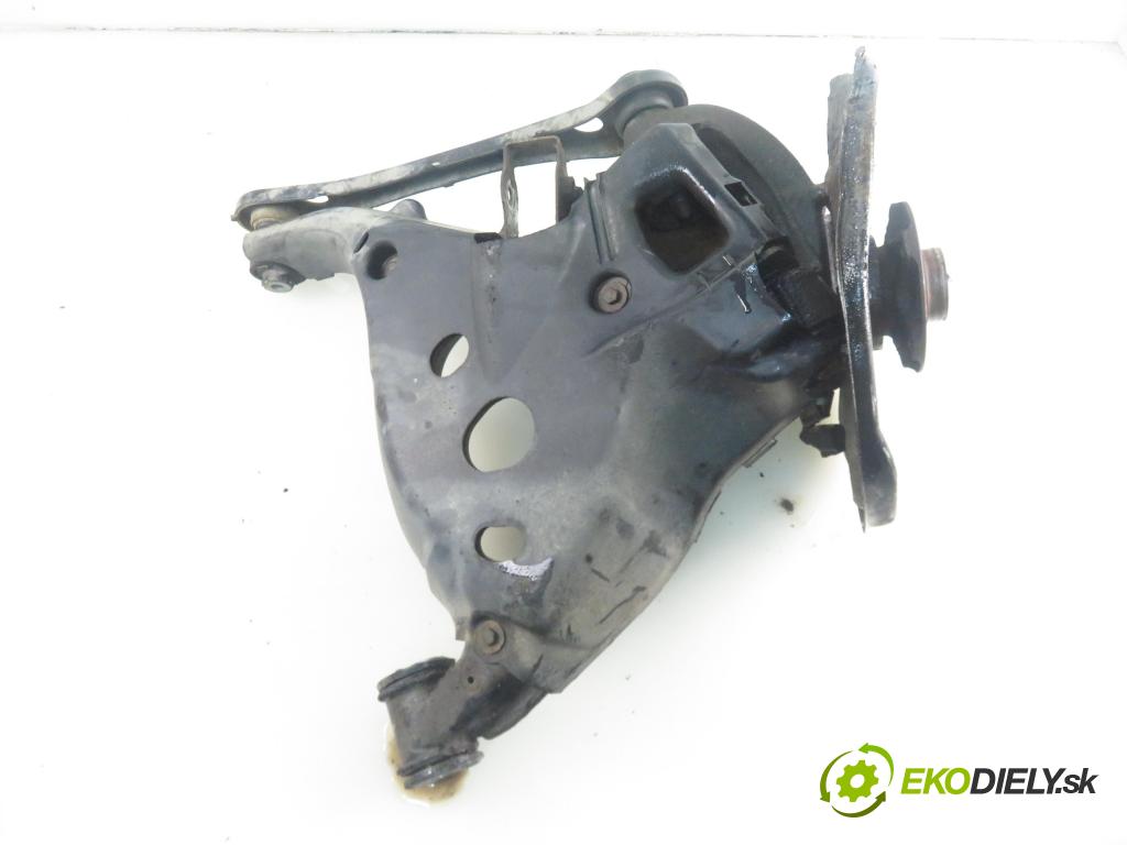 AUDI A6 (4F2, C6) SEDAN 2004 165,00 3.0 TDI quattro - BMK 2967,00 Rameno pravé zadné