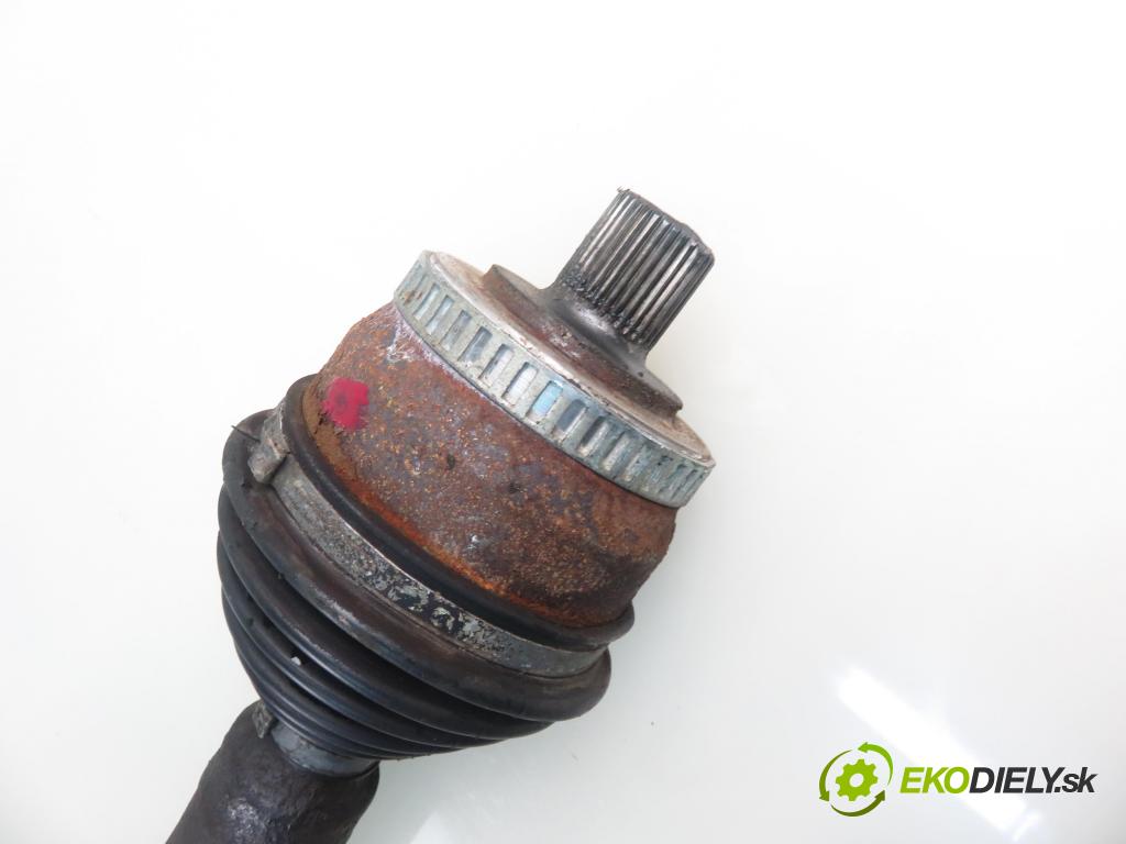 VW PASSAT B5 Variant (3B5) KOMBI 1998 66,00 1.9 TDI 90 - AHU 1896,00 Poloos LP