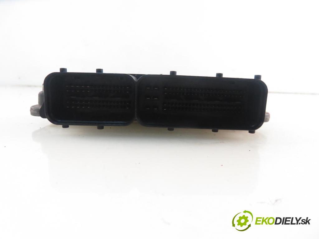 VW TOURAN (1T1, 1T2) MINIVAN 2005 77,00 1.9 TDI - BKC 1896,00 Riadiaca jednotka Motor 03G906016CD ; 0281011945
