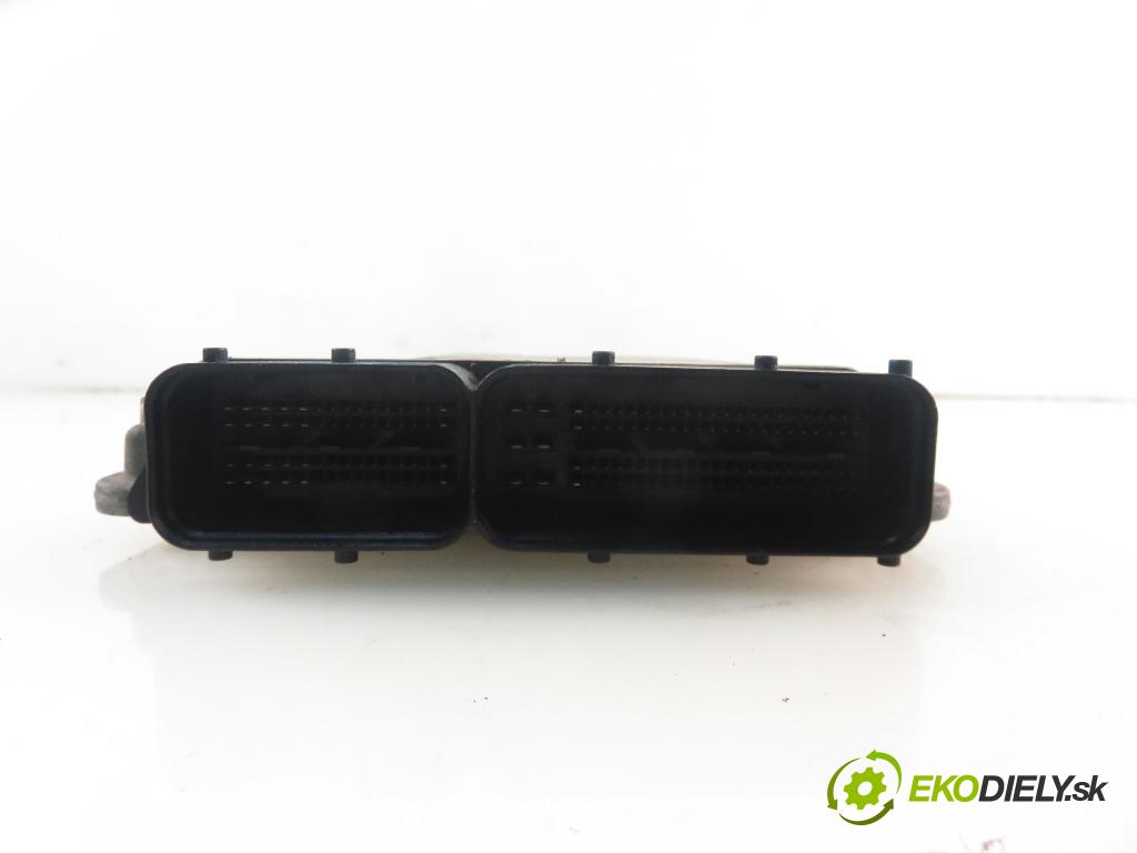 VW TOURAN (1T1, 1T2) MINIVAN 2005 77,00 1.9 TDI - BKC 1896,00 Riadiaca jednotka Motor 03G906016CD ; 0281011945