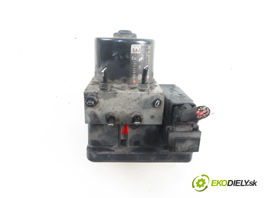 VW TOURAN (1T1, 1T2) MINIVAN 2005 77,00 1.9 TDI - BKC 1896,00 Pumpa ABS 1K0907379K ; 10096003483 ; 1K0614517H (Pumpa ABS)